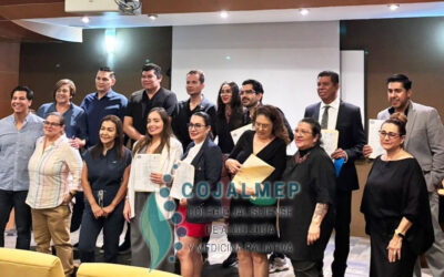 Reunión mensual, reconocimiento a médicos por su labor en el manejo de dolor y la medicina paliativa